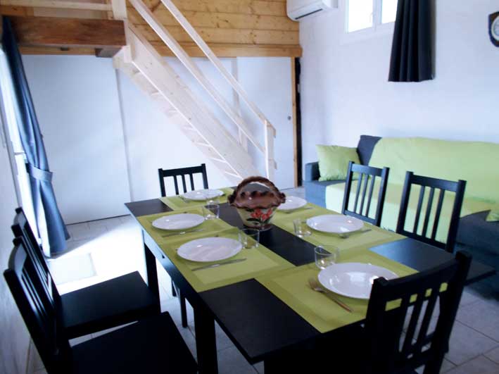 la salle a manger gite Eskitza